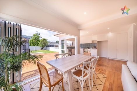 Photo of property in 44 Cambridge Terrace, Waiwhetu, Lower Hutt, 5010