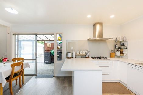 Photo of property in 43 Richmond Avenue, Takaro, Palmerston North, 4410