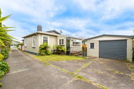 Photo of property in 59 York Street, Moera, Lower Hutt, 5010
