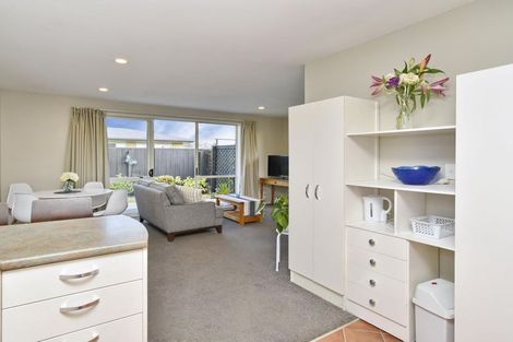 Photo of property in 4/13 Sylvan Street, Hillmorton, Christchurch, 8024