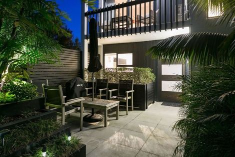 Photo of property in 1/30 Walter Street, Hauraki, Auckland, 0622