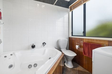 Photo of property in 35 Falkland Street, Maori Hill, Dunedin, 9010