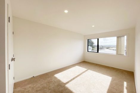 Photo of property in 6a Geordie Street, Henderson, Auckland, 0612