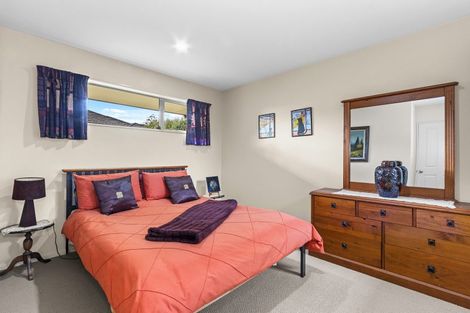 Photo of property in 22 Garforth Green, Halswell, Christchurch, 8025