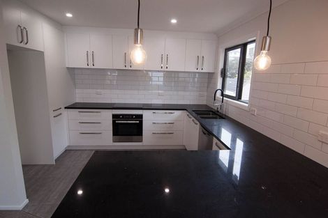 Photo of property in 109 Porritt Avenue, Chatswood, Auckland, 0626