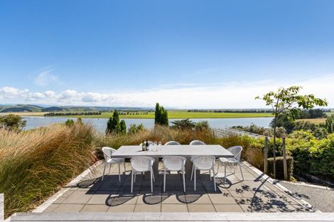 Photo of property in 292 Poraiti Road, Poraiti, Napier, 4182