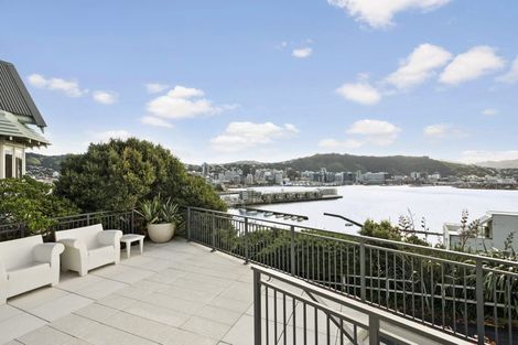 Photo of property in 44 Mcfarlane Street, Mount Victoria, Wellington, 6011
