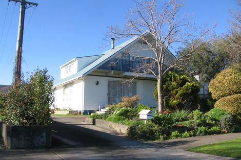 Photo of property in 21 Shelley Street, Roslyn, Palmerston North, 4414