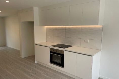 Photo of property in 8b Roys Road, Weymouth, Auckland, 2103