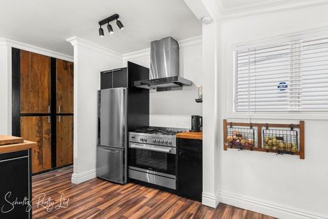 Photo of property in 17 Franklin Road, Paparoa, 0571