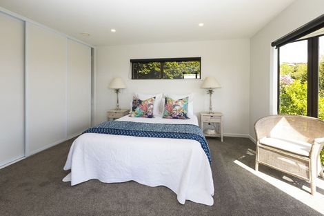 Photo of property in 89 Cannon Hill Crescent, Mount Pleasant, Christchurch, 8081