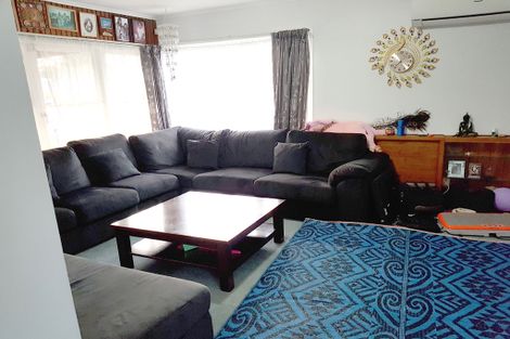 Photo of property in 5 Mcdivitt Street, Manurewa, Auckland, 2102