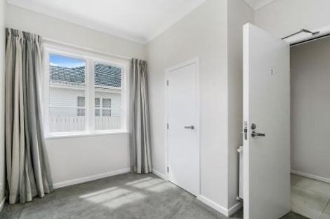 Photo of property in 312 Waiwhetu Road, Fairfield, Lower Hutt, 5011