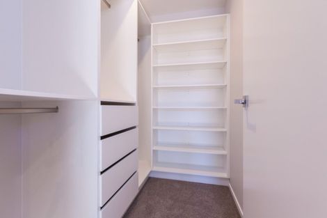 Photo of property in 16a Belt Road, Moturoa, New Plymouth, 4310