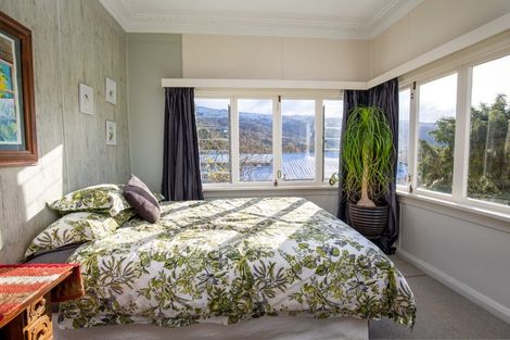 Photo of property in 34 Branxholm Street, Roxburgh, 9500