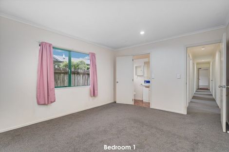 Photo of property in 40 Cholmondeley Crescent, Whitianga, 3510