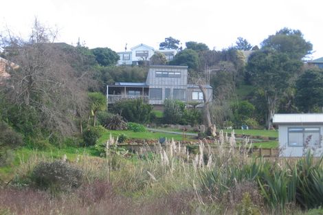 Photo of property in 36 Beach Road, Onerahi, Whangarei, 0110