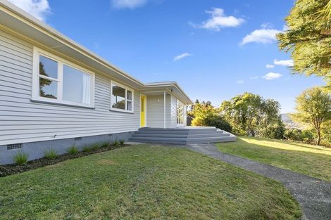 Photo of property in 22-24 Bledisloe Crescent, Wainuiomata, Lower Hutt, 5014