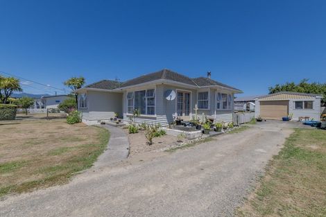 Photo of property in 147 Queen Street West, Levin, 5510