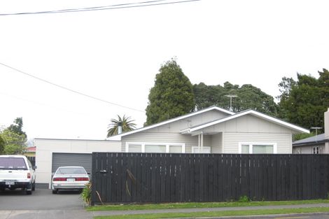 Photo of property in 18 Hori Street, Vogeltown, New Plymouth, 4310