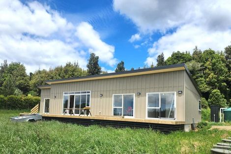 Photo of property in 2 Sarona Park Drive, Omanawa, 3171