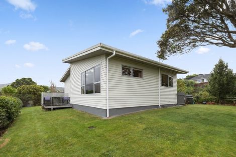 Photo of property in 1 Vista Grove, Kelson, Lower Hutt, 5010