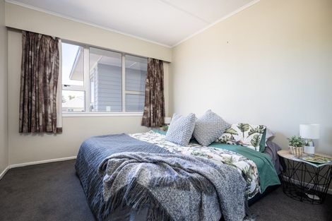 Photo of property in 14 Mcnaughton Street, Waitara, 4320