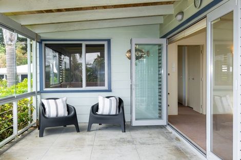 Photo of property in 14 Wellwood Terrace, Te Awanga, 4102