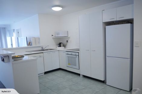 Photo of property in The Haven, 41/120 Beach Haven Road, Beach Haven, Auckland, 0626