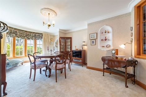 Photo of property in 92 Viewmont Drive, Harbour View, Lower Hutt, 5010