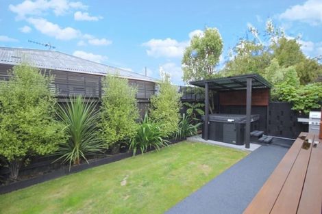 Photo of property in 2/17 Mackworth Street, Woolston, Christchurch, 8062