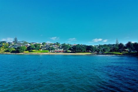 Photo of property in 502 Beach Road, Murrays Bay, Auckland, 0630