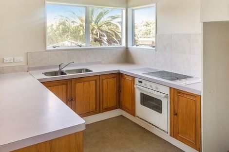 Photo of property in 225 Waitemata Drive, Ranui, Auckland, 0612