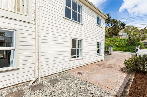 Photo of property in 1/25 Mana Street, Vogeltown, Wellington, 6021