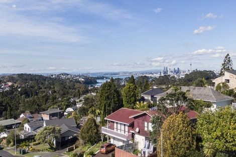 Photo of property in 15 Harper Street, Chatswood, Auckland, 0626