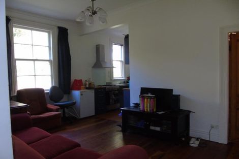 Photo of property in 55 Garden Road, Northland, Wellington, 6012