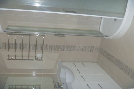 Photo of property in 13 Knox Road, Hillpark, Auckland, 2102