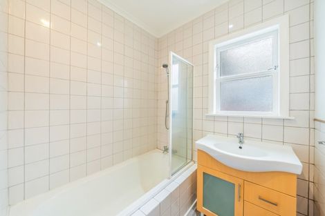 Photo of property in 15c Burden Avenue, Wainuiomata, Lower Hutt, 5014