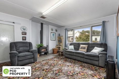 Photo of property in 9 King Street, Hikurangi, 0114