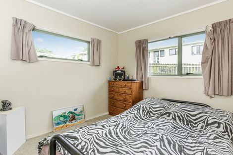 Photo of property in 103a Woodglen Road, Glen Eden, Auckland, 0602