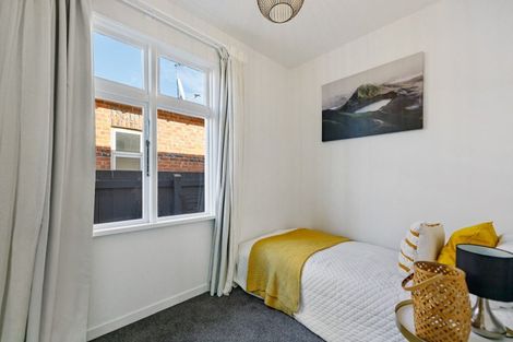 Photo of property in 33 Oakland Street, Andersons Bay, Dunedin, 9013