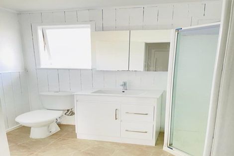 Photo of property in 22a Oriana Avenue, Lynfield, Auckland, 1042
