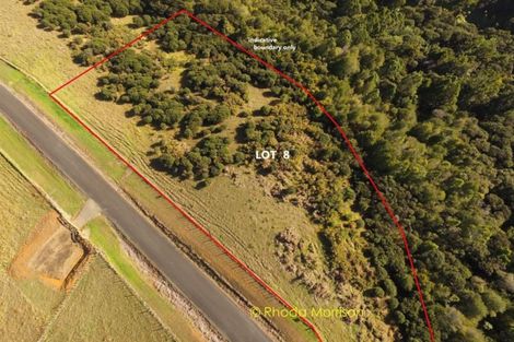 Photo of property in 8 Te Wairoa Lane, Tinopai, 0593