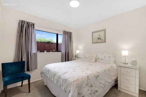 Photo of property in 2/156 Blighs Road, Strowan, Christchurch, 8052