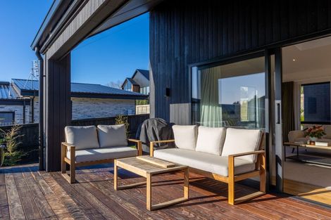 Photo of property in 14 Carex Rise, Cracroft, Christchurch, 8022