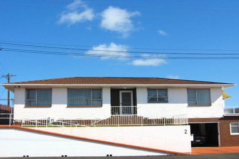 Photo of property in 2 Maratahu Street, Westown, New Plymouth, 4310