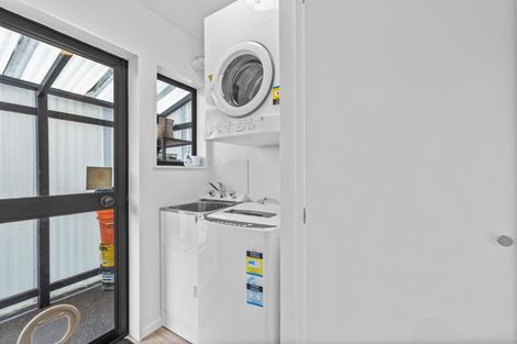 Photo of property in 6b Dickson Crescent, Hornby, Christchurch, 8042