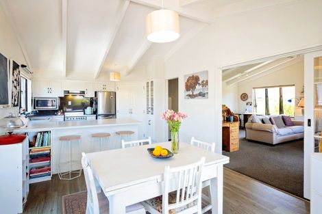 Photo of property in 53 Iona Road, Havelock North, 4130