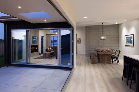 Photo of property in 58 Seven Oaks Drive, Kinloch, Taupo, 3377