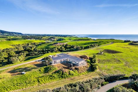 Photo of property in 29 Washer Road, Omata, New Plymouth, 4374